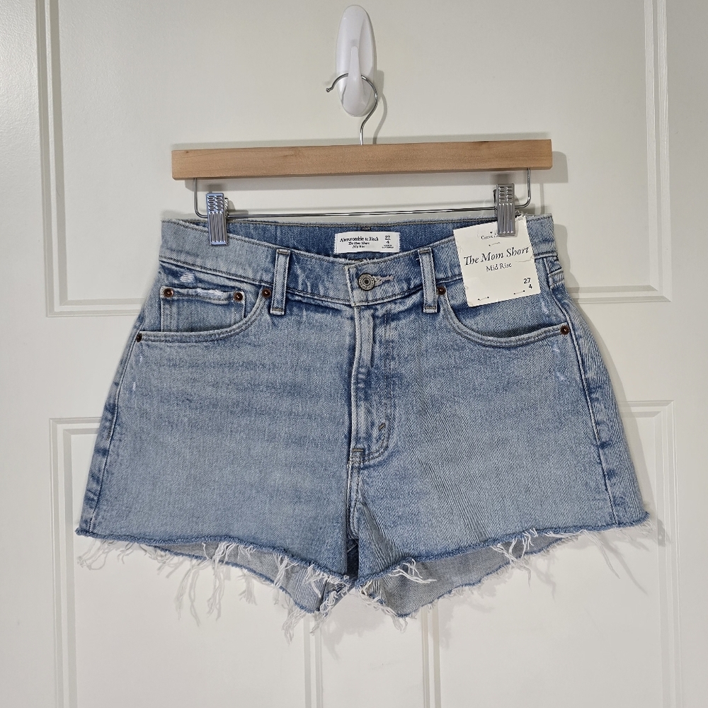 Abercrombie & Fitch Light Blue Denim Jean Shorts - Picture 2 of 12